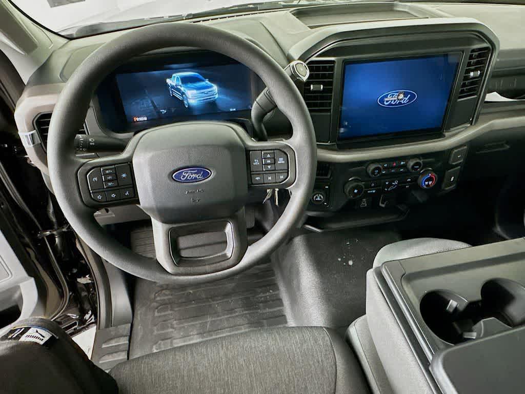 new 2025 Ford F-150 car, priced at $43,438