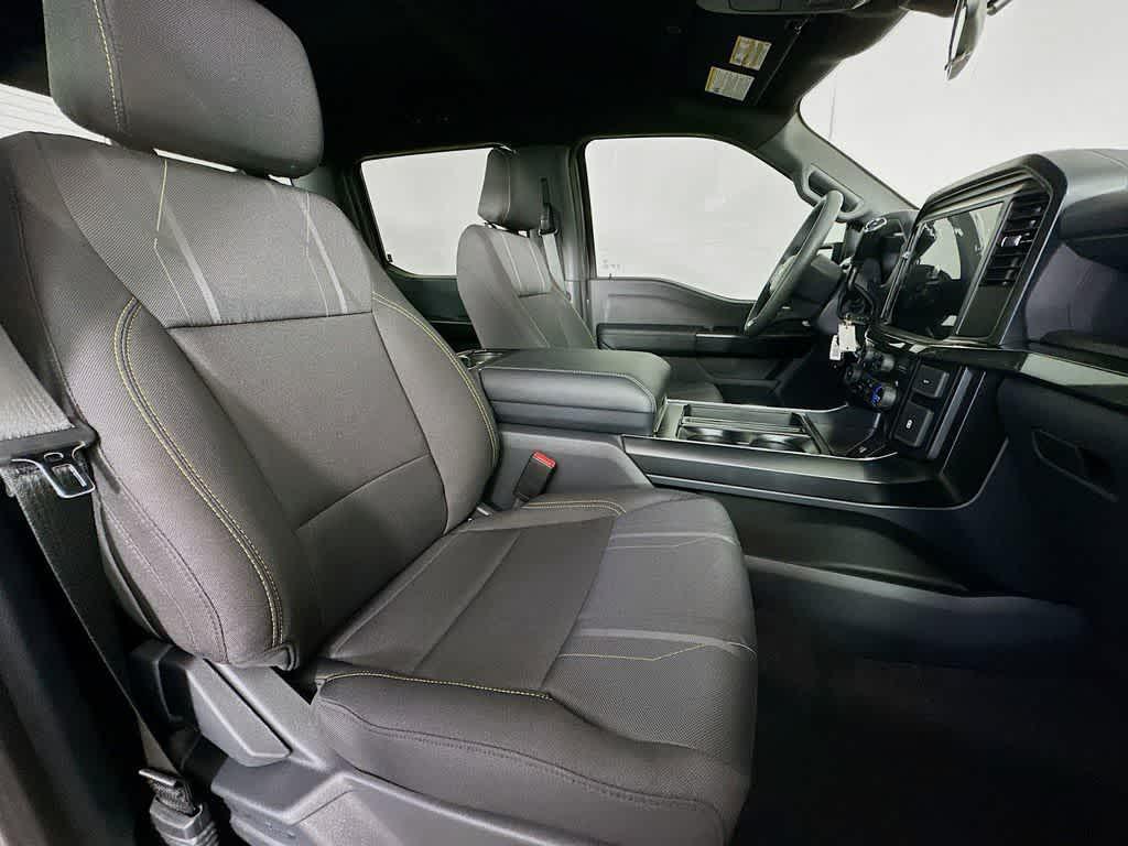 new 2025 Ford F-150 car, priced at $45,945