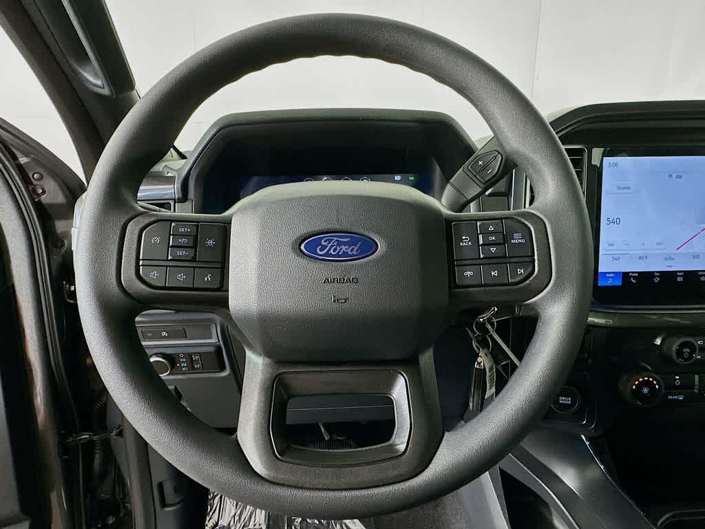 new 2025 Ford F-150 car, priced at $45,945