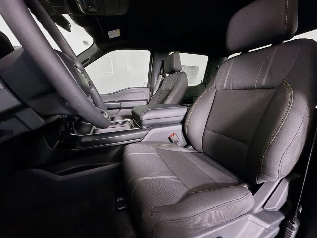 new 2025 Ford F-150 car, priced at $45,945