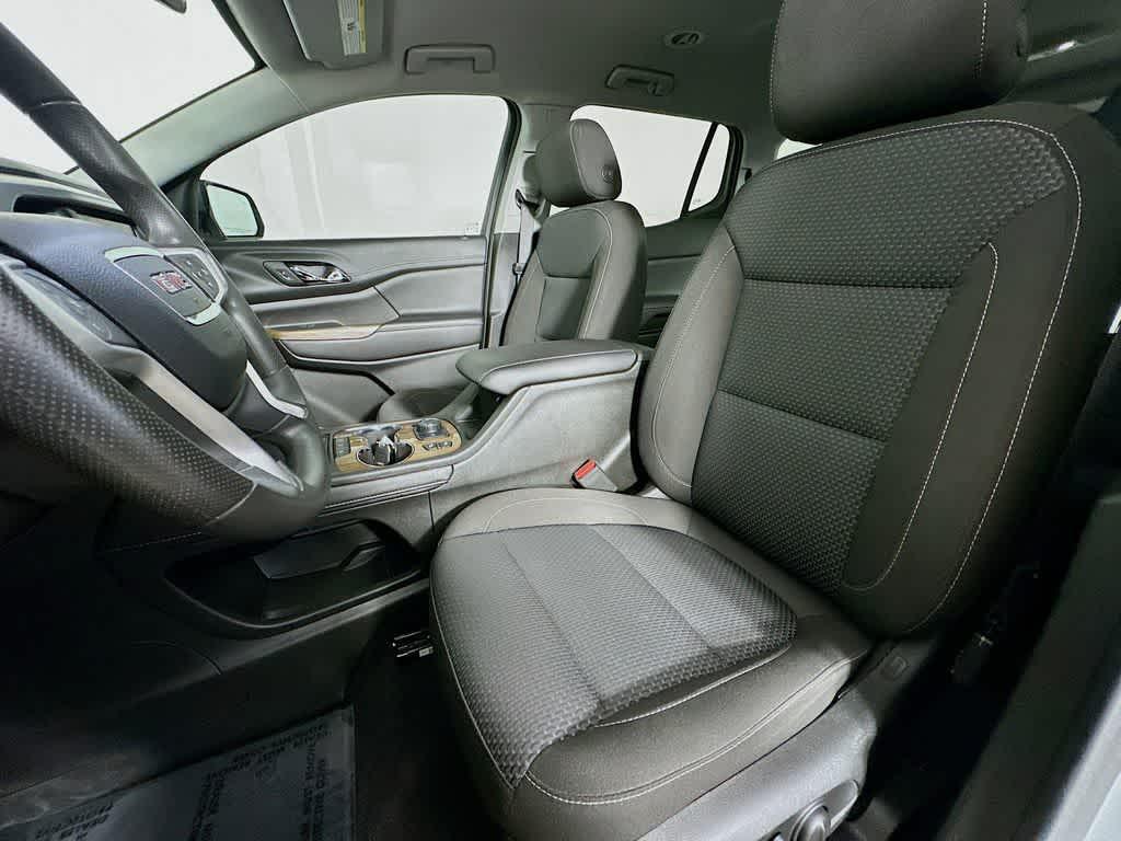 used 2023 GMC Acadia car, priced at $27,517