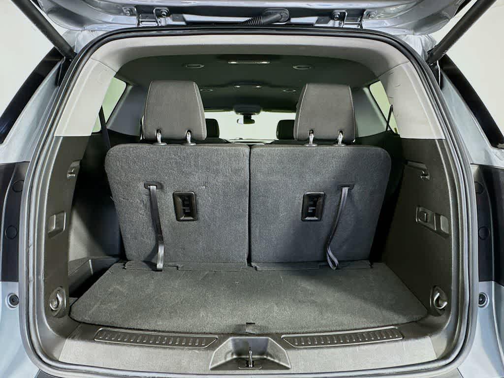 used 2023 GMC Acadia car, priced at $27,517