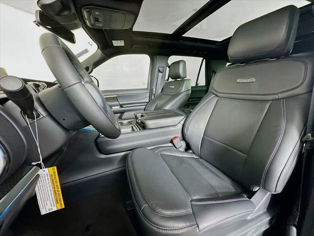 new 2025 Ford Expedition car, priced at $75,995