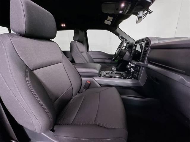 new 2025 Ford F-150 car, priced at $51,822