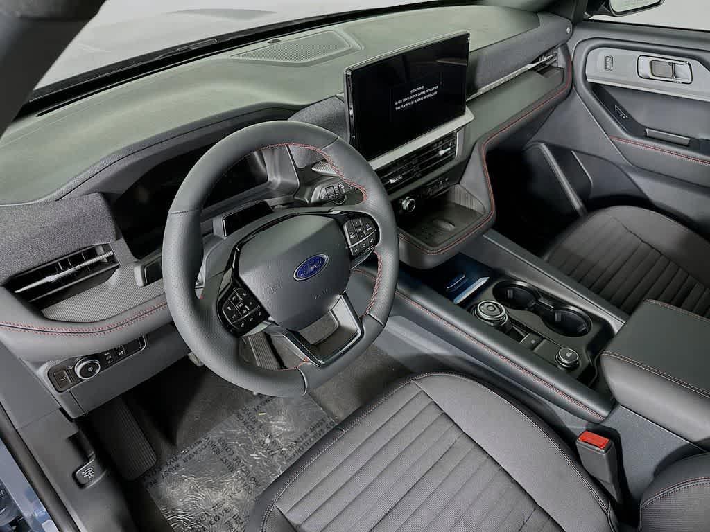 new 2025 Ford Explorer car, priced at $43,904
