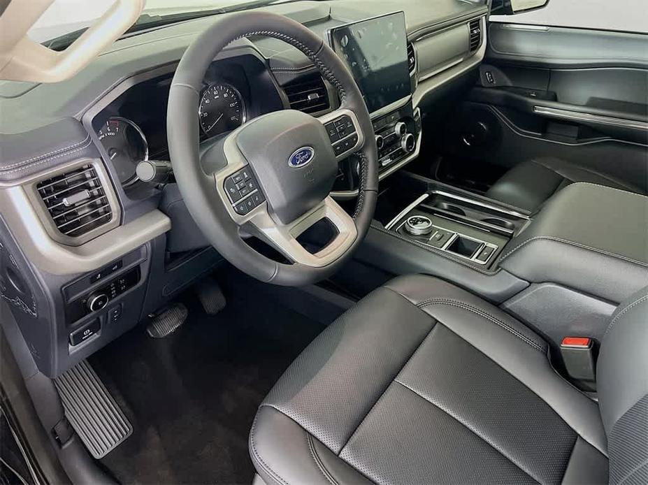 new 2024 Ford Expedition car, priced at $61,944