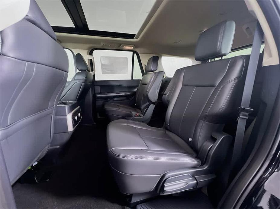 new 2024 Ford Expedition car, priced at $61,944