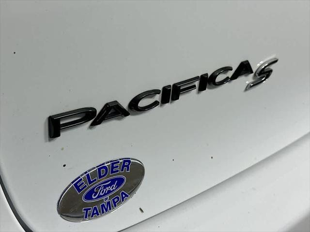 used 2019 Chrysler Pacifica car