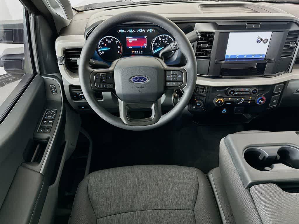 new 2025 Ford F-250 car, priced at $54,784