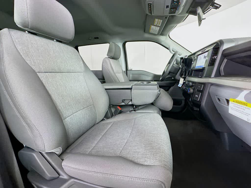 new 2025 Ford F-250 car, priced at $54,784