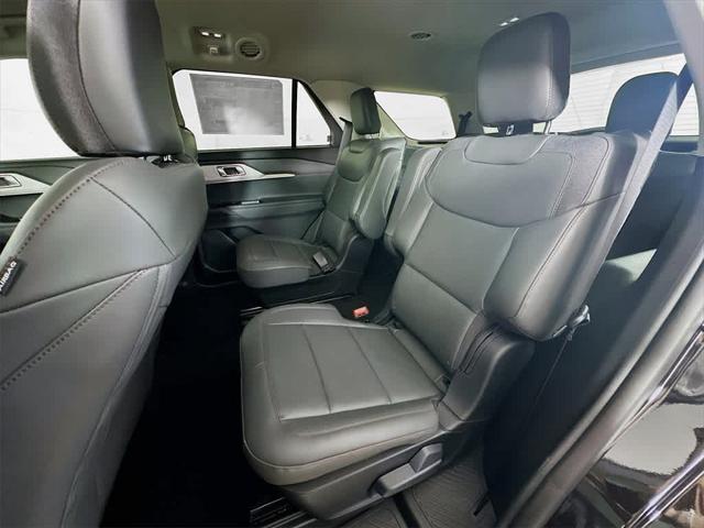 new 2025 Ford Explorer car, priced at $38,537