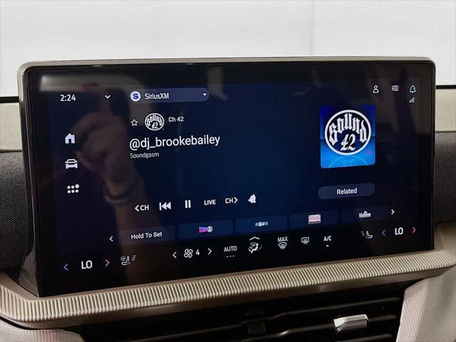 new 2025 Ford Explorer car, priced at $36,589