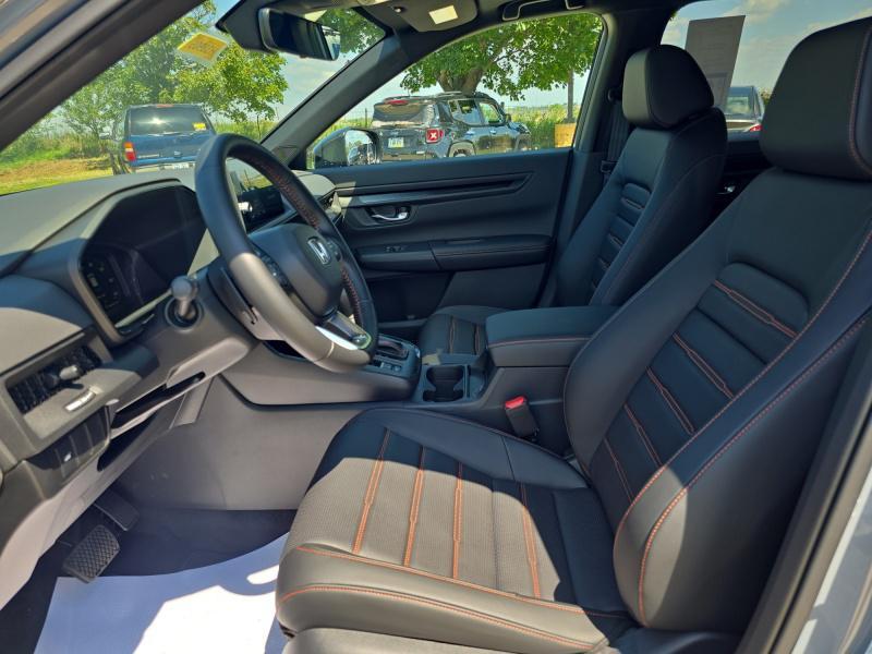 new 2026 Honda CR-V Hybrid car, priced at $42,474