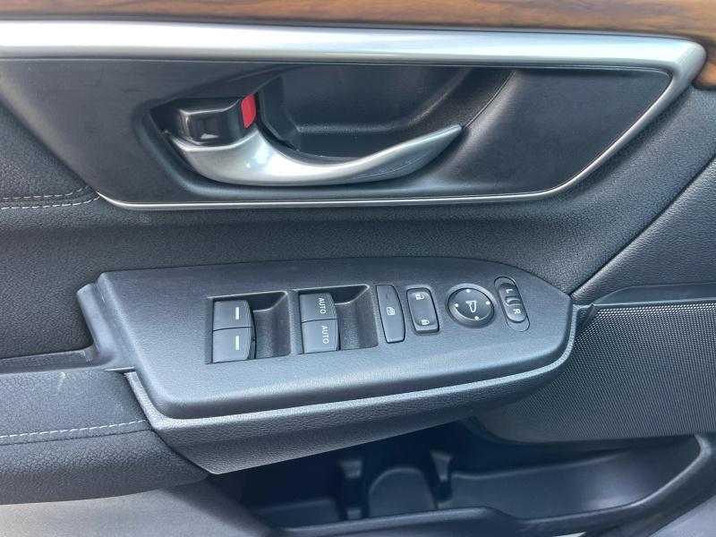used 2022 Honda CR-V car, priced at $28,999