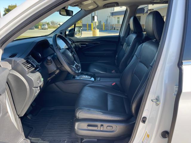 used 2020 Honda Pilot car, priced at $32,999