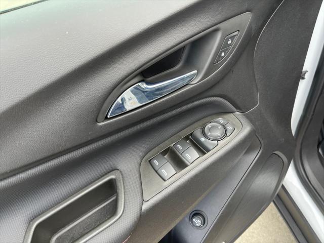 used 2024 Chevrolet Equinox car, priced at $32,999
