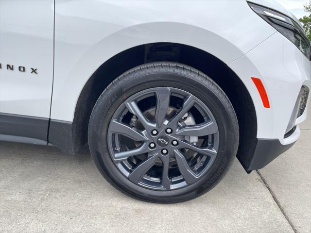used 2024 Chevrolet Equinox car, priced at $32,999