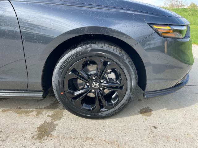 new 2025 Honda Accord car, priced at $32,109