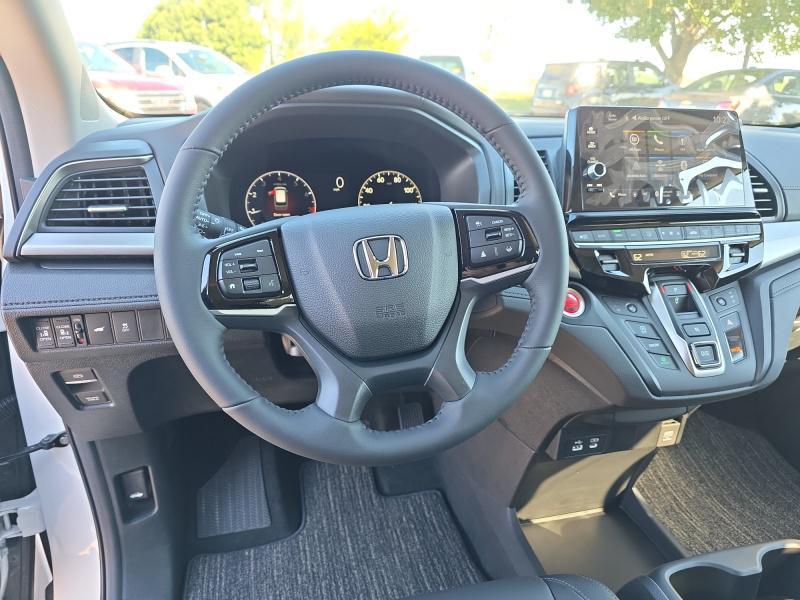 new 2026 Honda Odyssey car, priced at $45,144