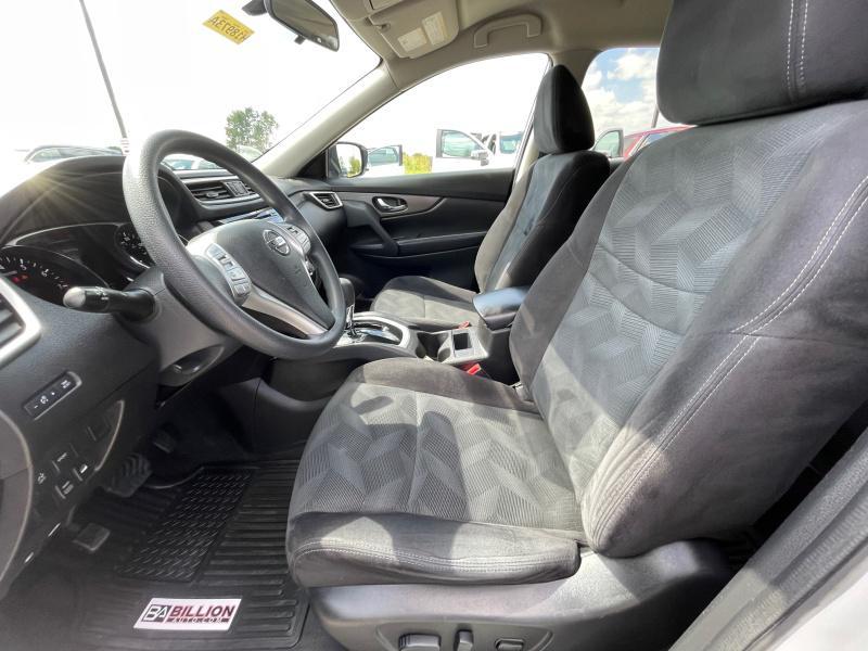 used 2014 Nissan Rogue car, priced at $15,999