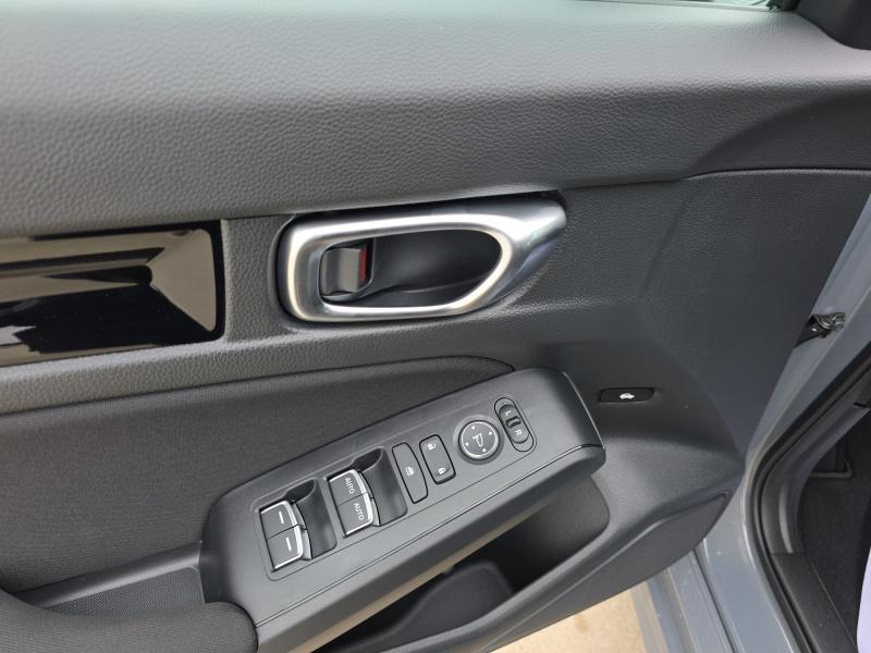 new 2026 Honda Civic Hybrid car, priced at $31,543