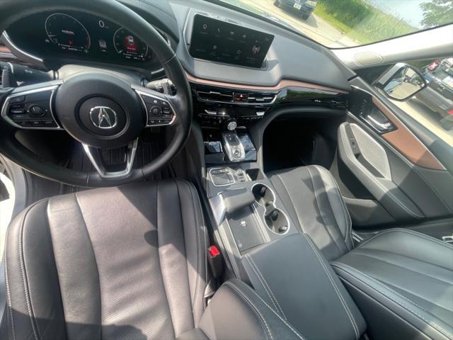 used 2022 Acura MDX car, priced at $43,999