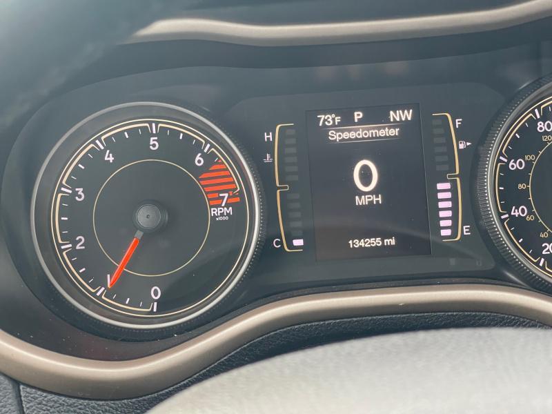 used 2017 Jeep Cherokee car, priced at $10,999