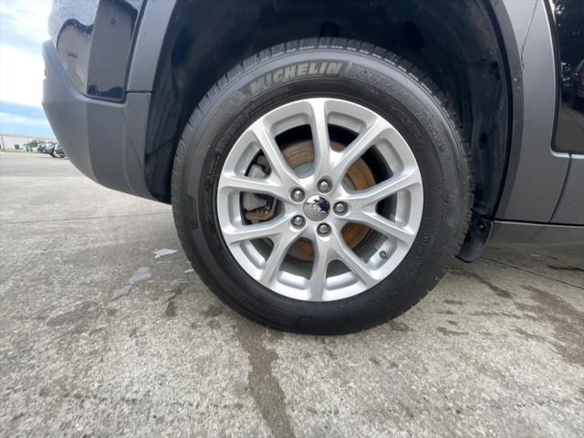 used 2017 Jeep Cherokee car, priced at $12,999