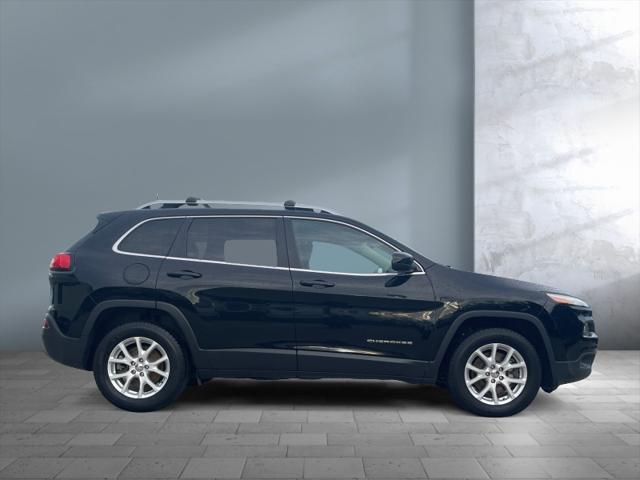 used 2017 Jeep Cherokee car, priced at $12,999