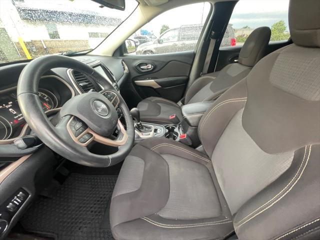 used 2017 Jeep Cherokee car, priced at $12,999