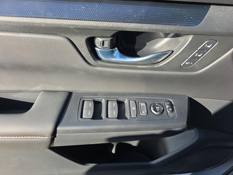 new 2026 Honda CR-V Hybrid car, priced at $42,529