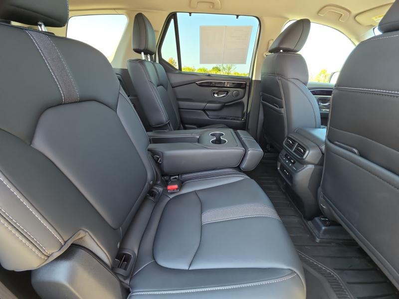 used 2025 Honda Pilot car, priced at $44,999
