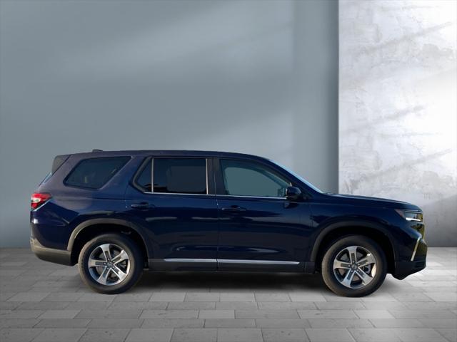 new 2025 Honda Pilot car, priced at $47,094