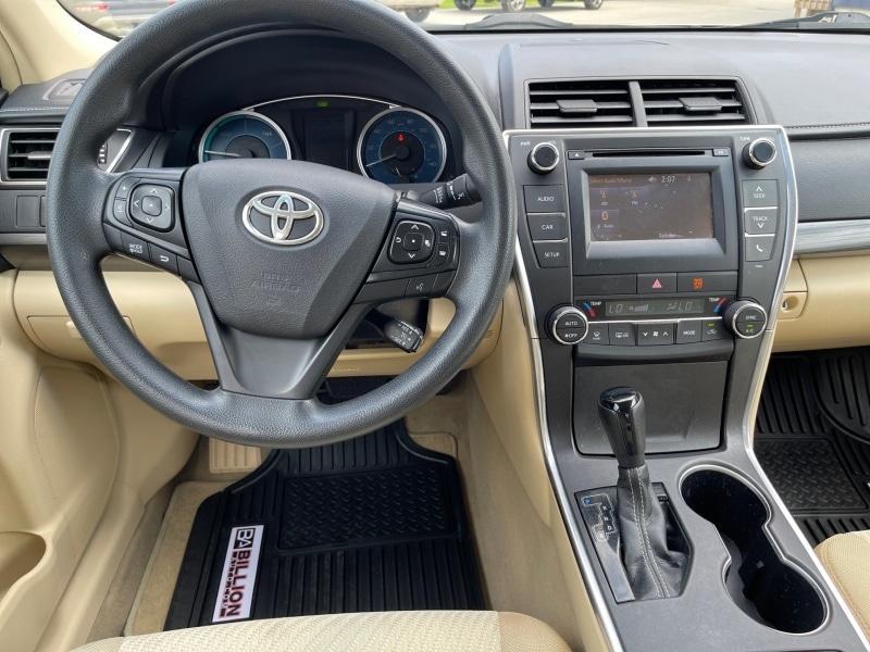 used 2015 Toyota Camry Hybrid car, priced at $21,999