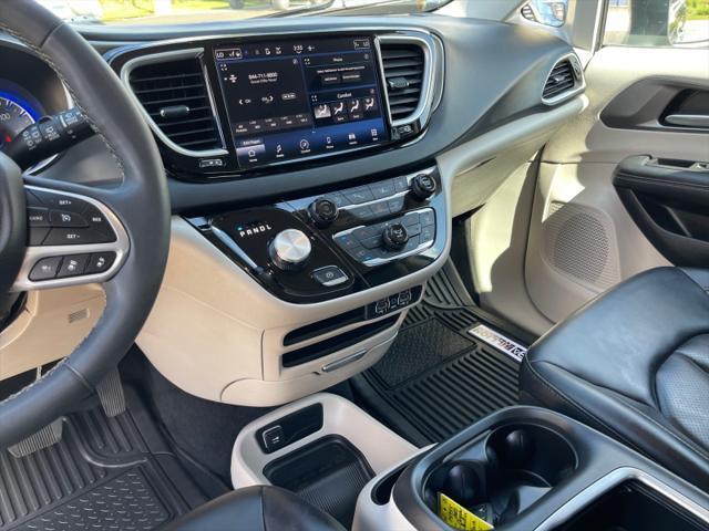 used 2023 Chrysler Pacifica car, priced at $26,999