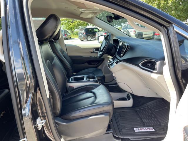 used 2023 Chrysler Pacifica car, priced at $26,999