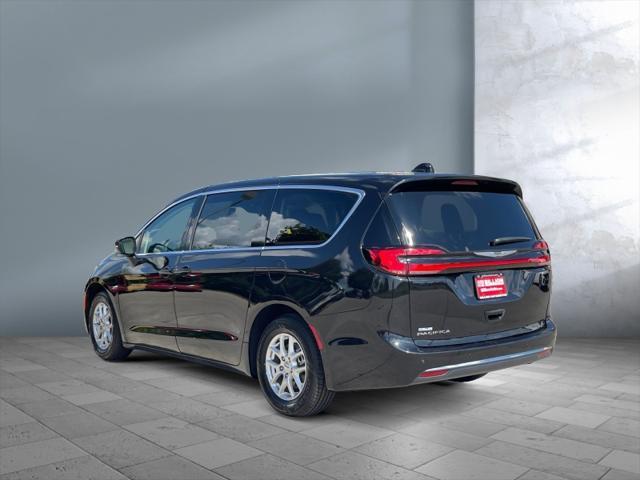 used 2023 Chrysler Pacifica car, priced at $26,999