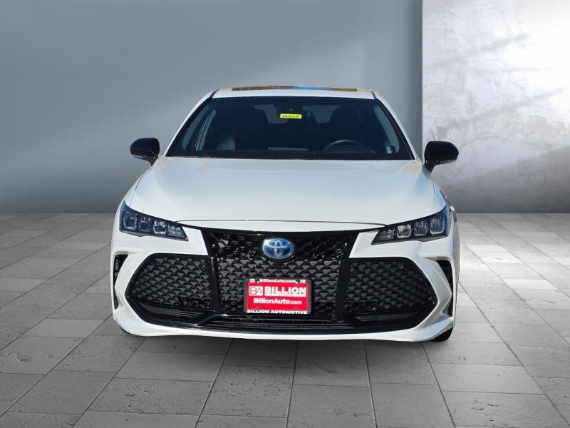 used 2019 Toyota Avalon Hybrid car, priced at $26,399