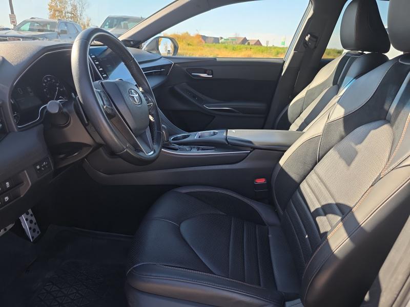 used 2019 Toyota Avalon Hybrid car, priced at $26,399