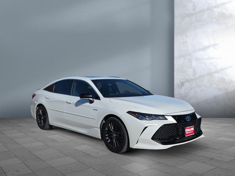 used 2019 Toyota Avalon Hybrid car, priced at $26,399