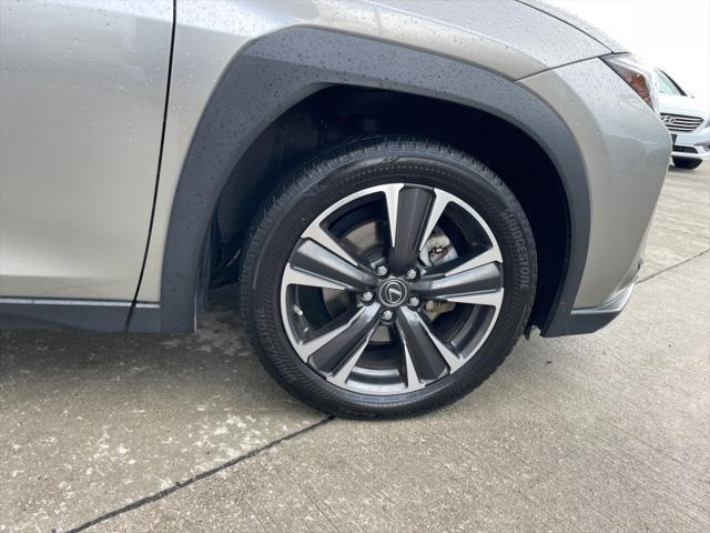 used 2020 Lexus UX 250h car, priced at $31,999