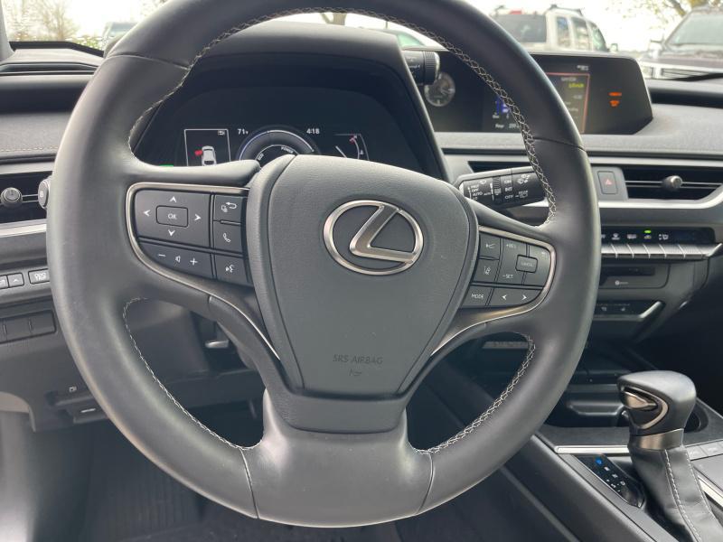 used 2020 Lexus UX 250h car, priced at $30,899