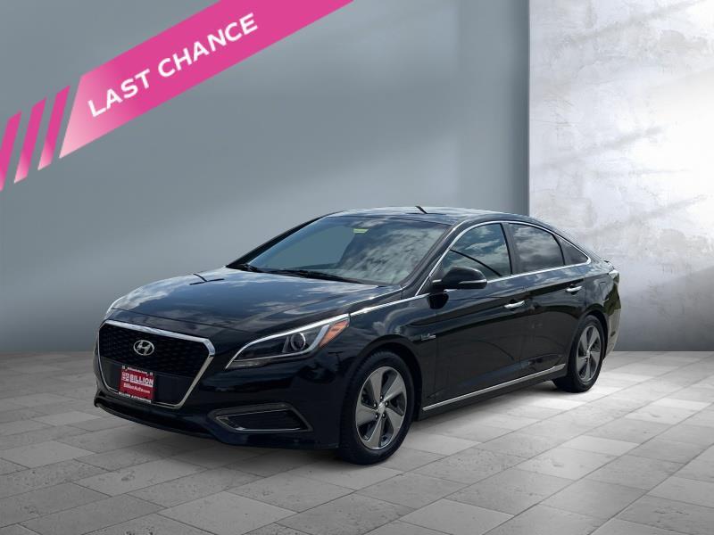 used 2016 Hyundai Sonata Hybrid car, priced at $9,999