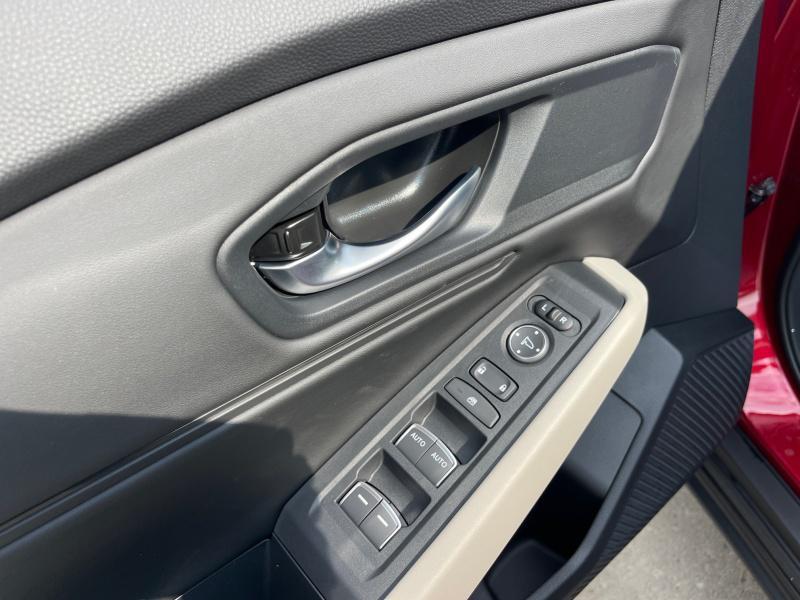 new 2025 Honda Accord car, priced at $32,763