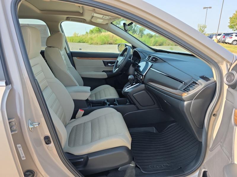 used 2017 Honda CR-V car, priced at $24,999