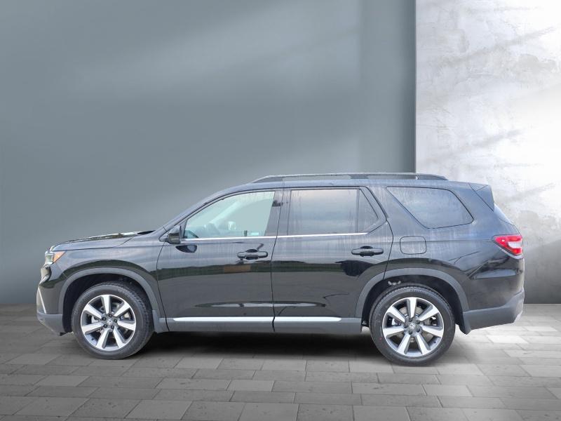 new 2025 Honda Pilot car, priced at $55,173