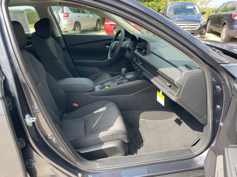 new 2025 Honda Accord car, priced at $32,109
