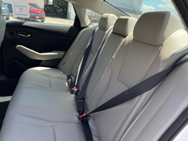 new 2025 Honda Accord Hybrid car, priced at $41,304