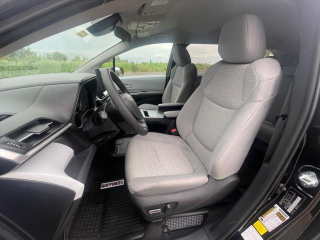 used 2025 Toyota Sienna car, priced at $46,999