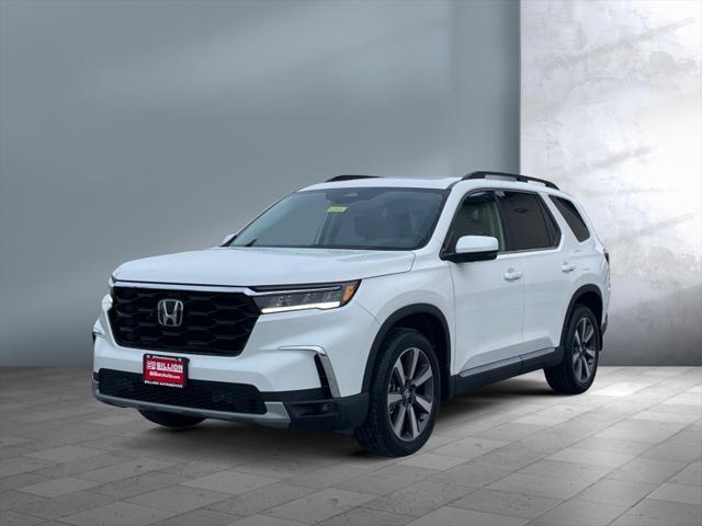 new 2025 Honda Pilot car, priced at $51,849